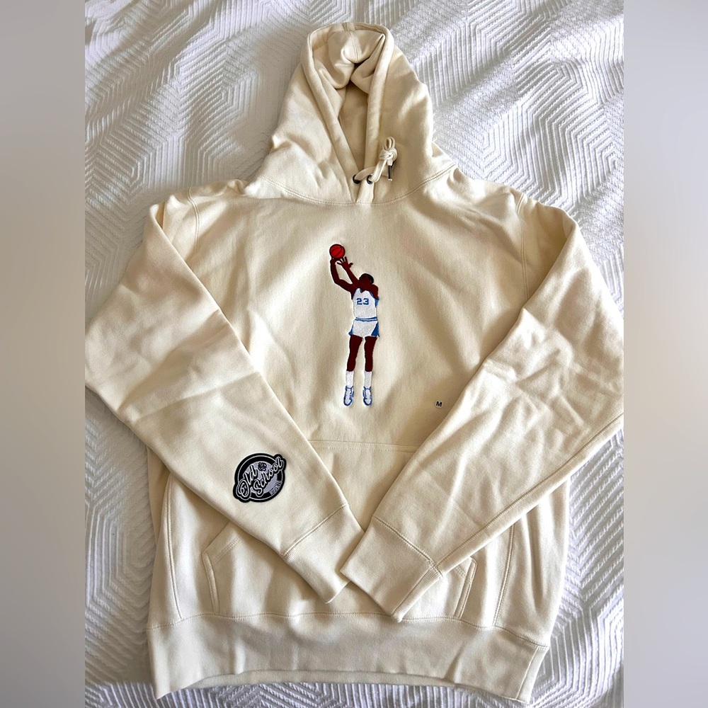 Old School Rookie - Michael Jordan UNC Men’s Hoodie in size medium